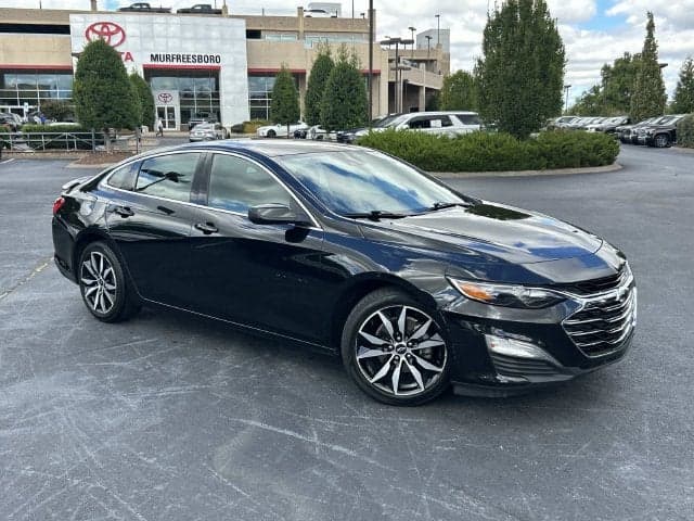 2021 Chevrolet Malibu RS — photo 1 of 5