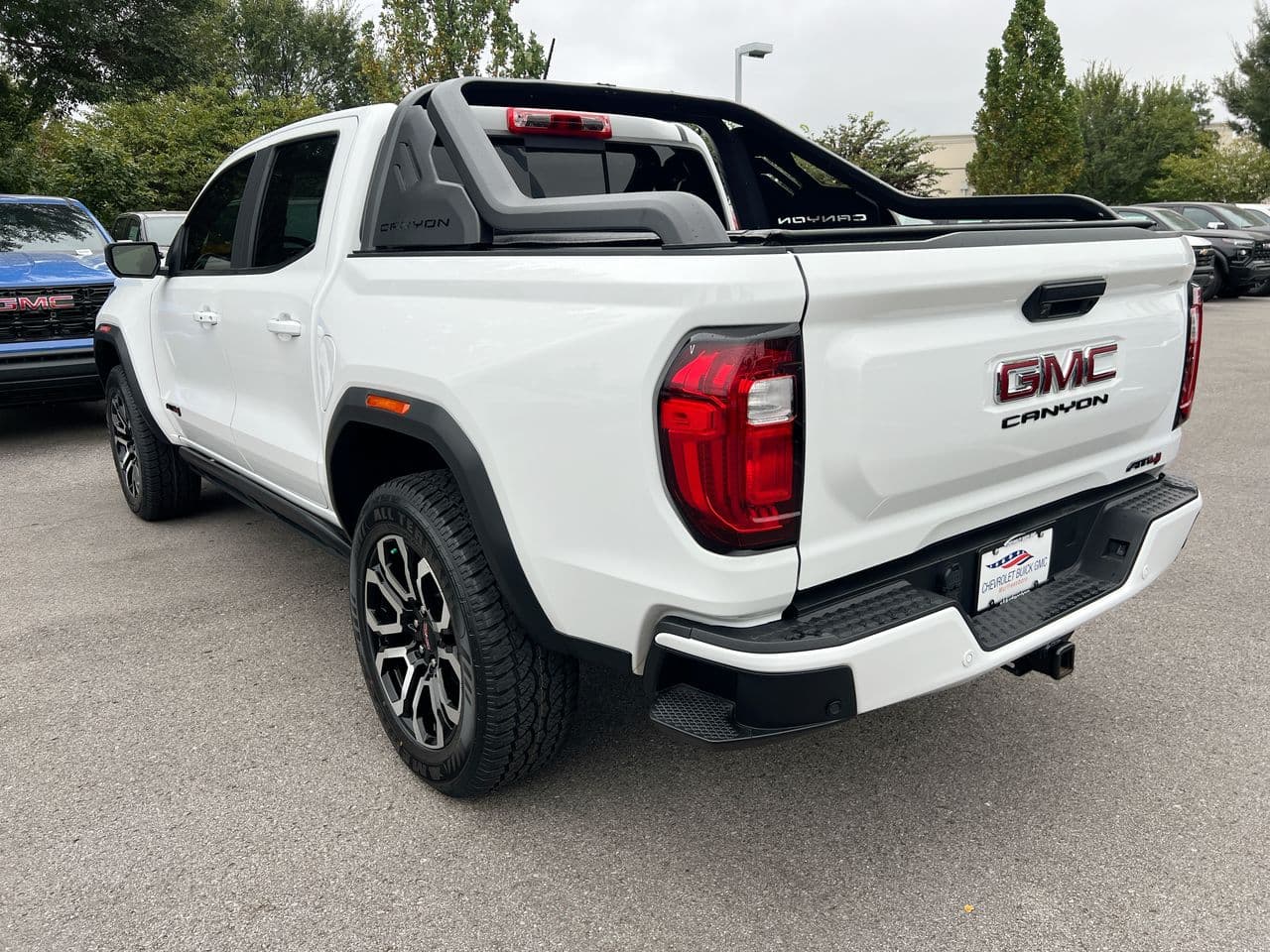 2025 GMC Canyon 4WD AT4 — photo 1 of 5