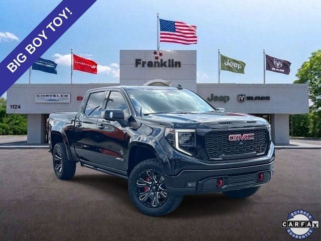 2023 GMC Sierra 1500 AT4 — photo 1 of 37