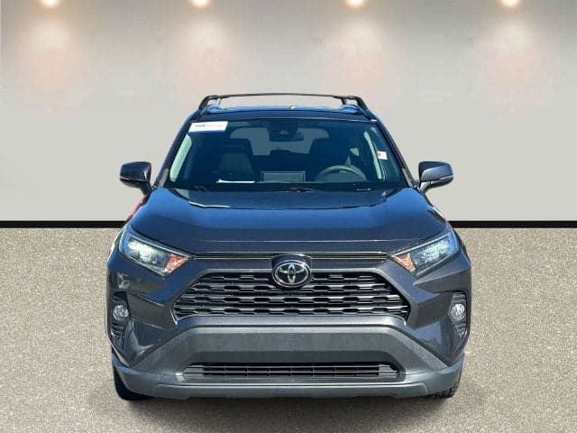 2021 Toyota RAV4 XLE — photo 1 of 5