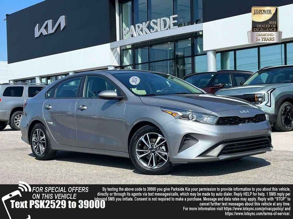 2024 Kia Forte LXS — photo 1 of 34