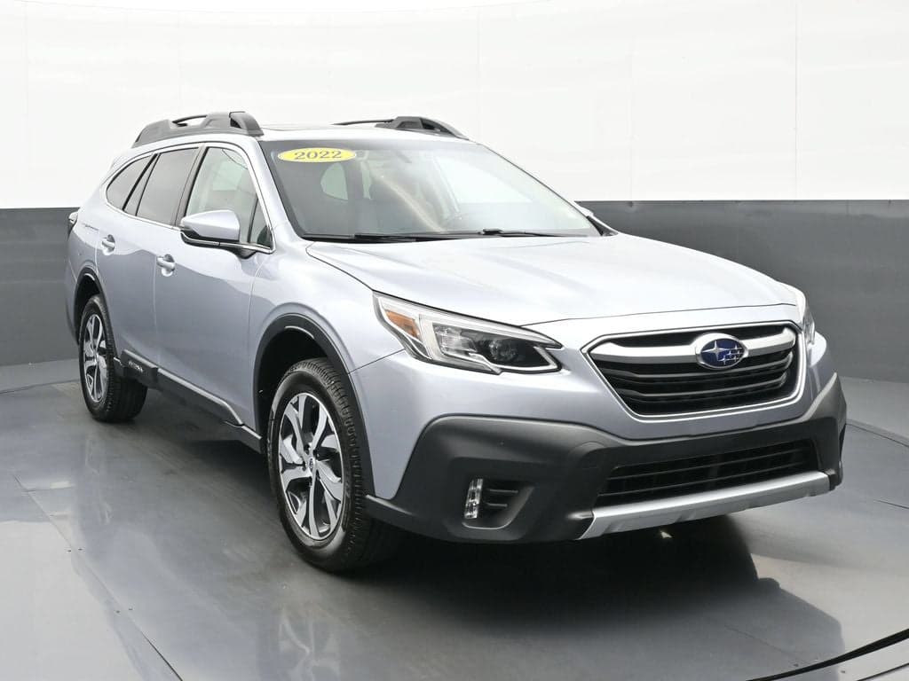 2022 Subaru Outback Limited — photo 1 of 44