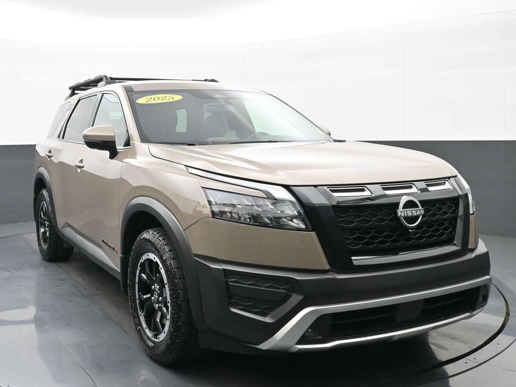 2025 Nissan Pathfinder Rock Creek — photo 1 of 53