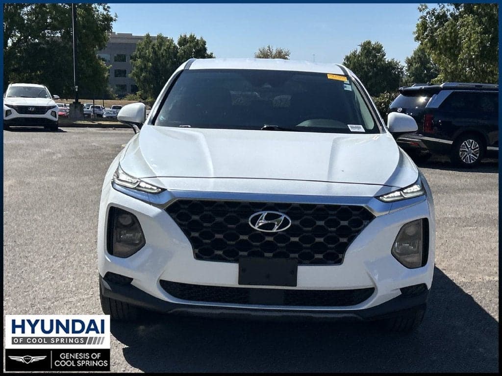 2019 Hyundai Santa Fe SE — photo 1 of 5