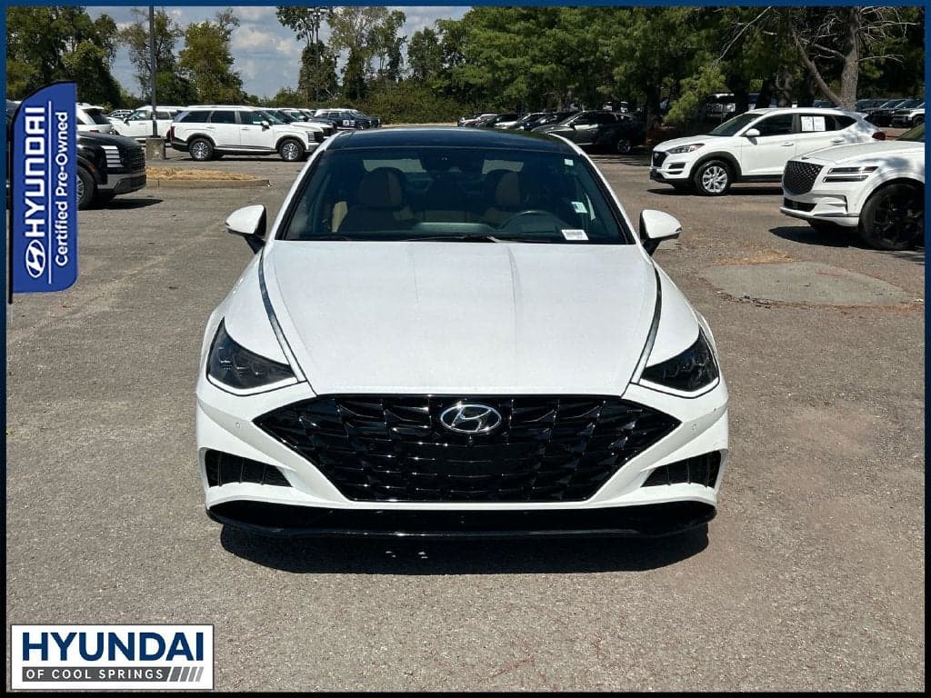 2020 Hyundai Sonata Limited — photo 1 of 5