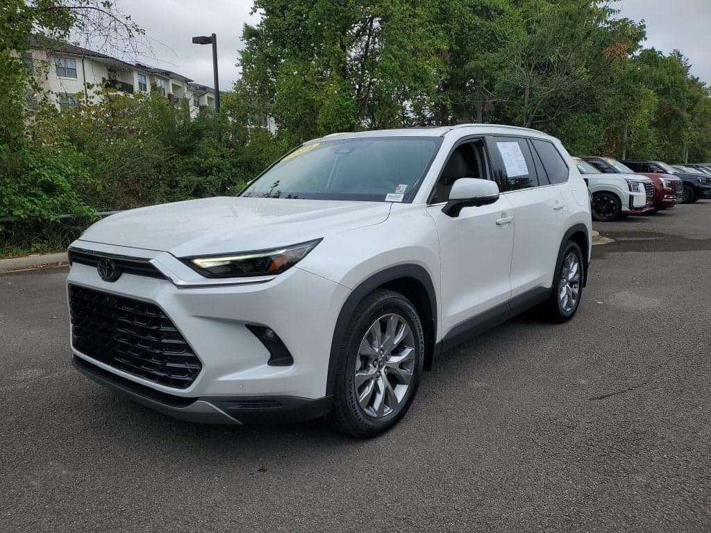 2024 Toyota Grand Highlander Limited — photo 1 of 5