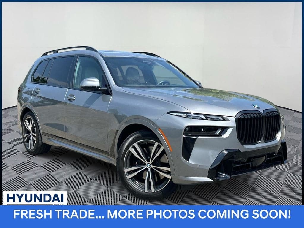 2026 BMW X7 xDrive40i — photo 1 of 36
