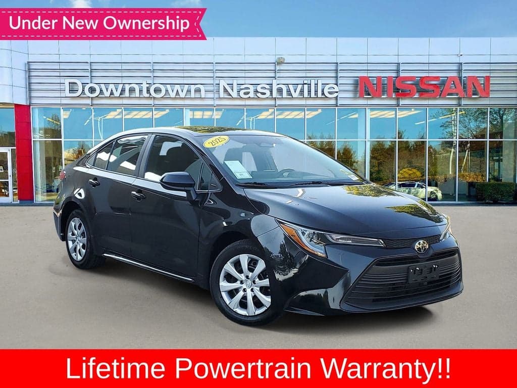 2025 Toyota Corolla LE — photo 1 of 35