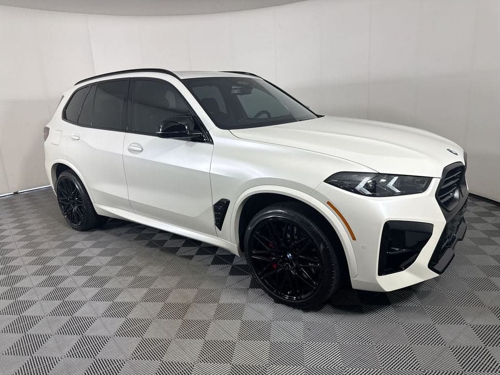 2026 BMW X5 M Competition — photo 1 of 5