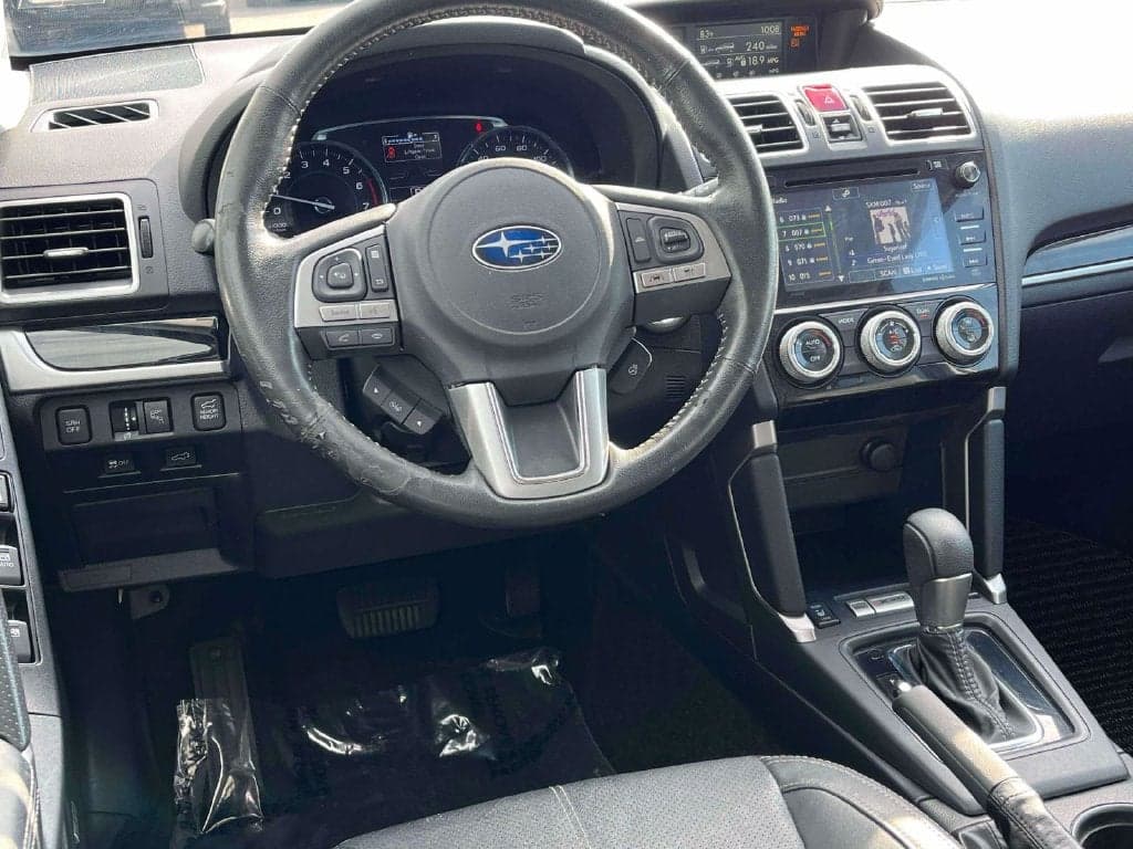 2018 Subaru Forester Base — photo 1 of 5