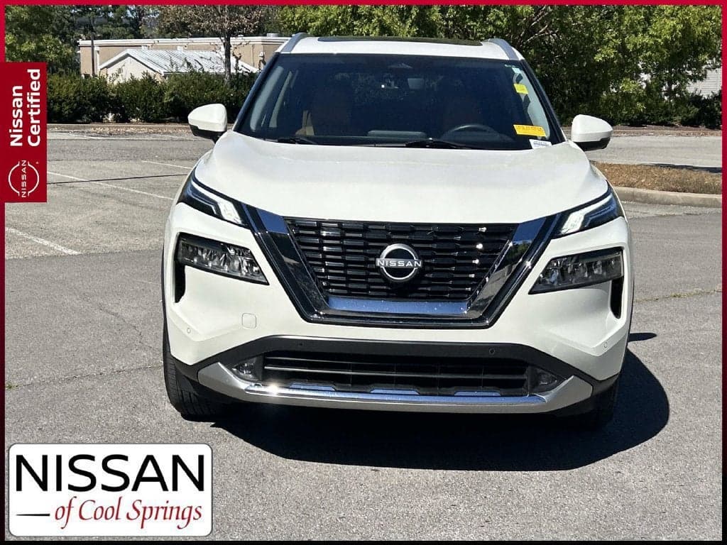 2022 Nissan Rogue Platinum — photo 1 of 5
