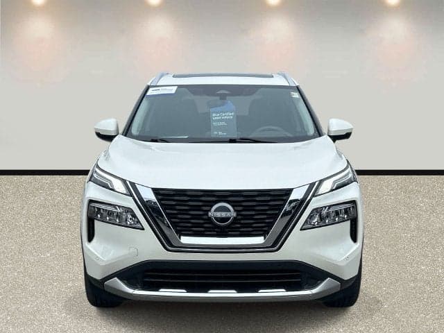 2023 Nissan Rogue Platinum — photo 1 of 5