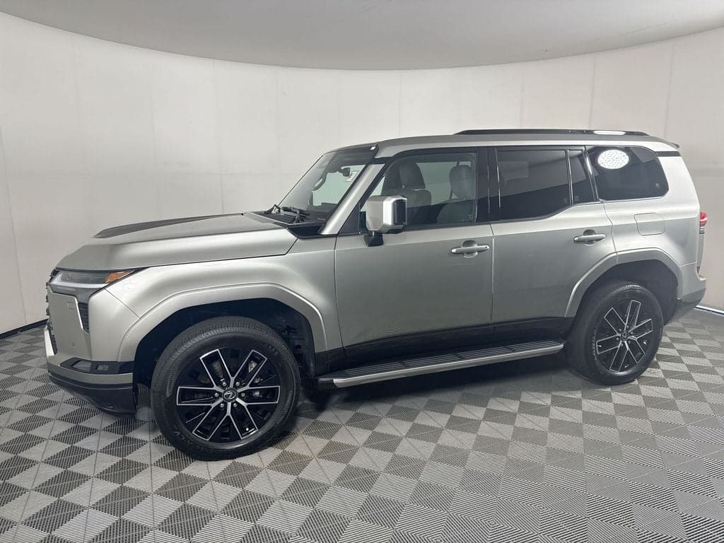 2024 Lexus GX GX 550 Premium+ — photo 1 of 30