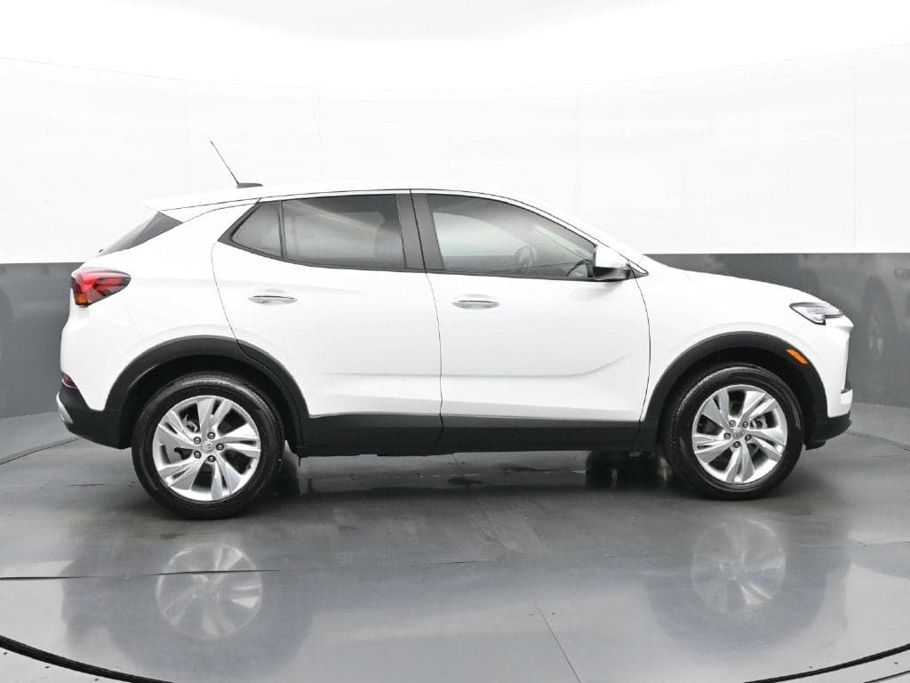 2025 Buick Encore GX Preferred — photo 1 of 5