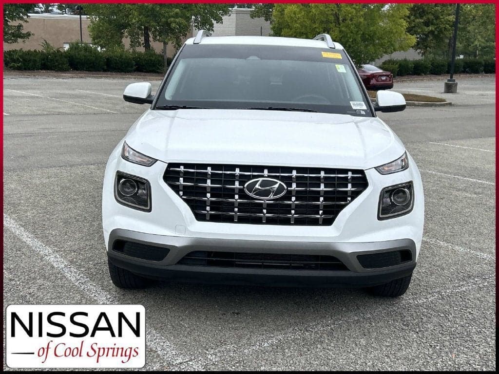 2026 Hyundai Venue SEL — photo 1 of 5