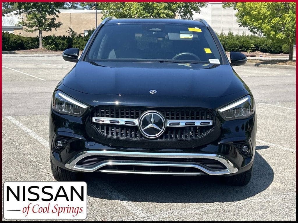 2026 Mercedes-Benz GLA Base — photo 1 of 5