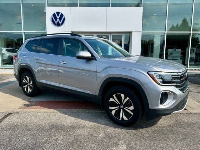 2026 Volkswagen Atlas 2.0T SE — photo 1 of 32