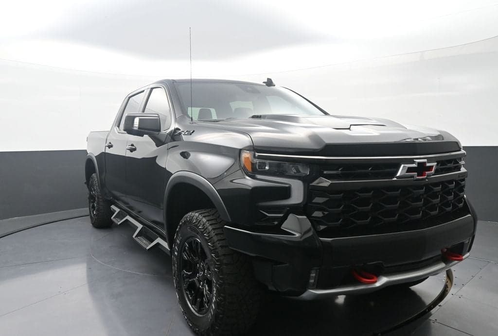 2023 Chevrolet Silverado 1500 ZR2 — photo 1 of 43
