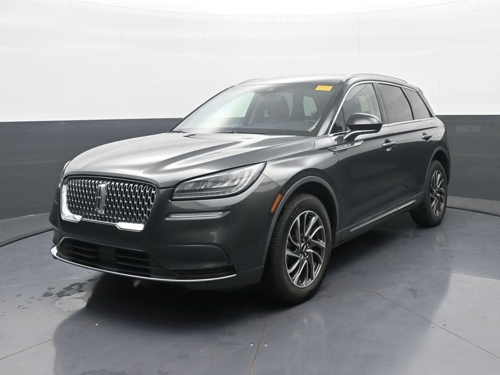 2020 Lincoln Corsair Standard — photo 1 of 42