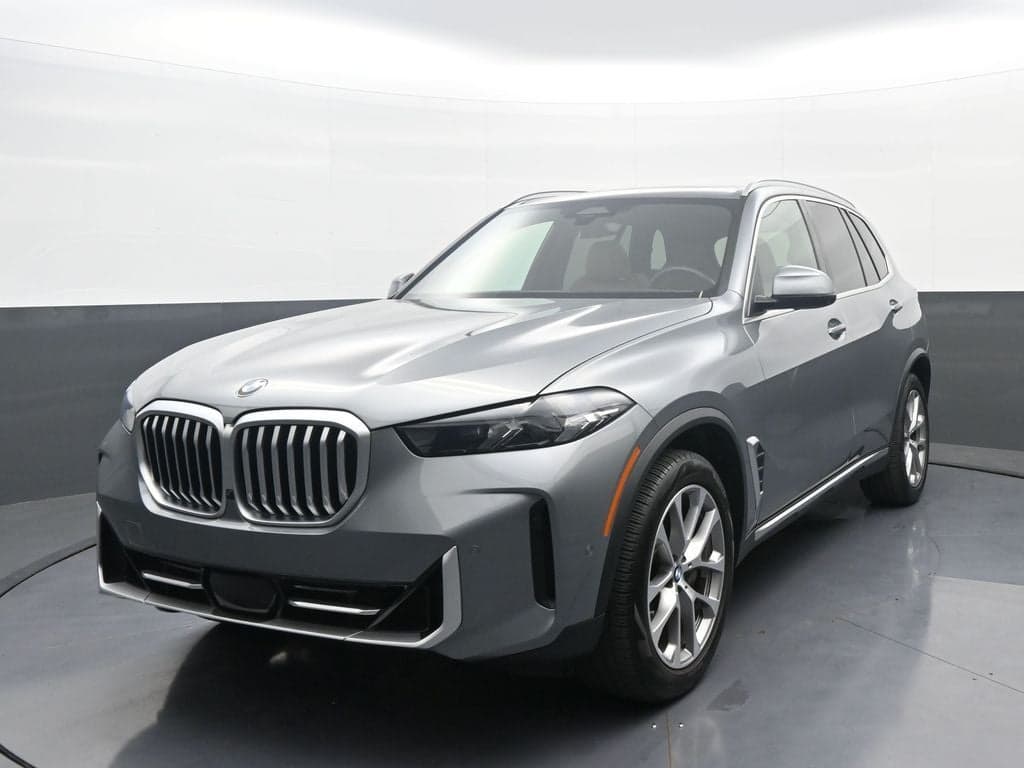 2024 BMW X5 xDrive40i — photo 1 of 42