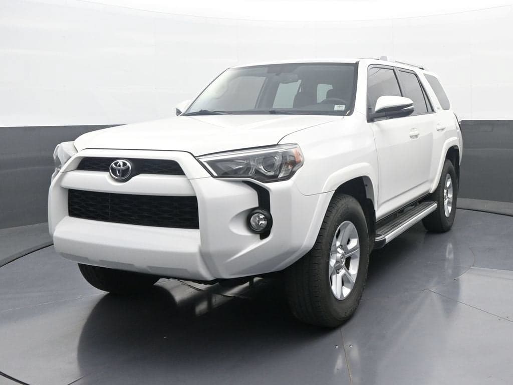 2018 Toyota 4Runner SR5 Premium — photo 1 of 43
