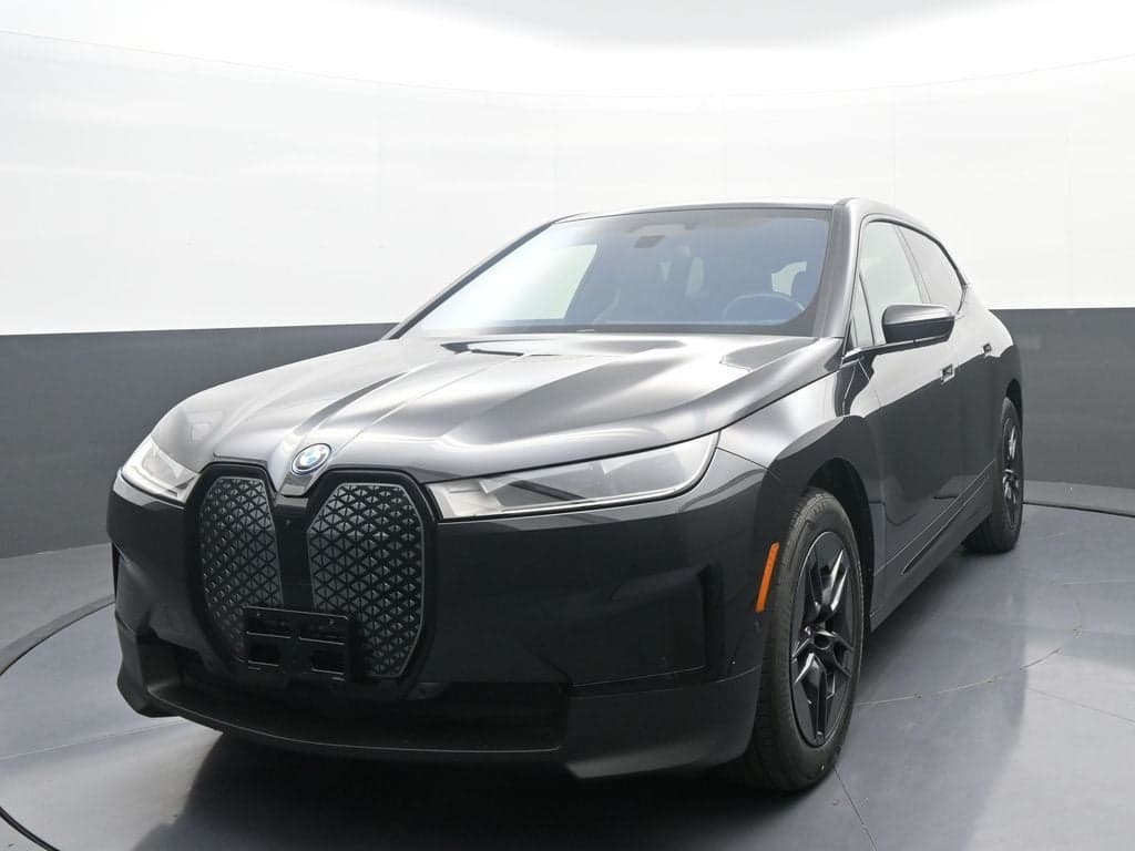 2024 BMW iX xDrive50 — photo 1 of 43