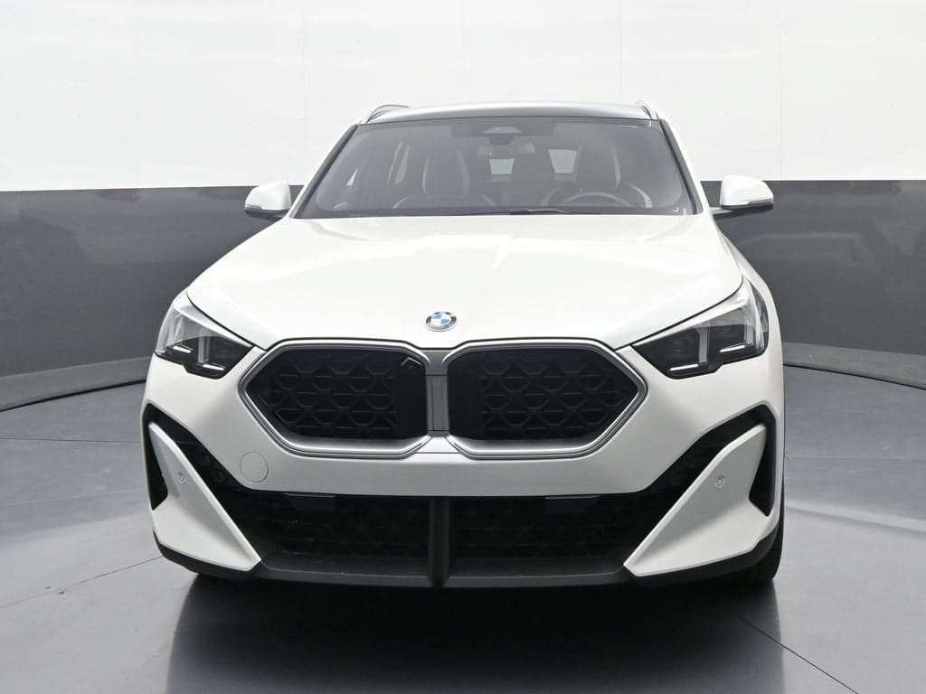 2025 BMW X2 xDrive28i — photo 1 of 5