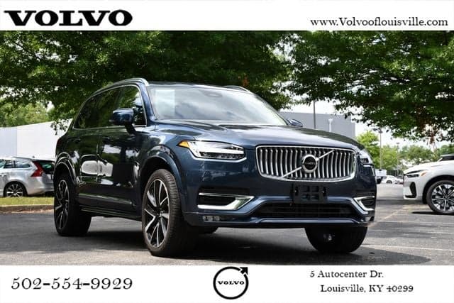 2023 Volvo XC90 B5 Plus — photo 1 of 30