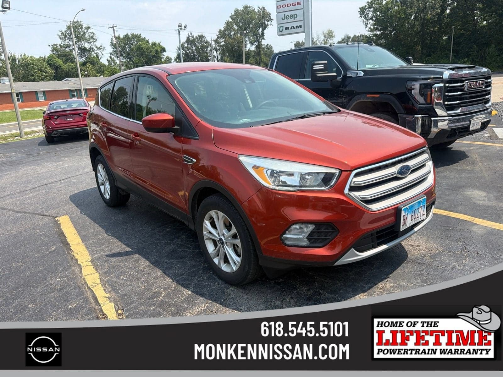 2019 Ford Escape SE — photo 1 of 10