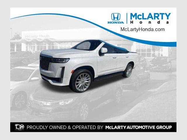 2022 Cadillac Escalade Premium Luxury — photo 1 of 15