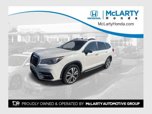 2019 Subaru Ascent Touring — photo 1 of 14