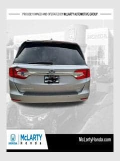 2018 Honda Odyssey Touring — photo 1 of 15