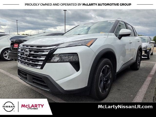 2026 Nissan Rogue SV — photo 1 of 5
