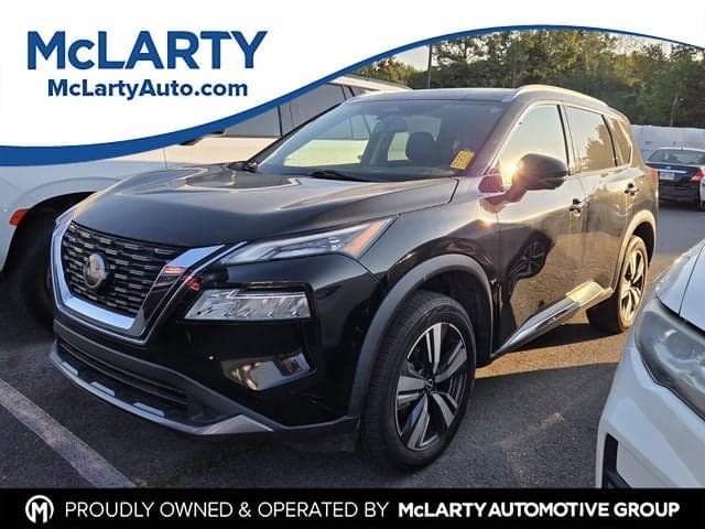 2023 Nissan Rogue SL — photo 1 of 11