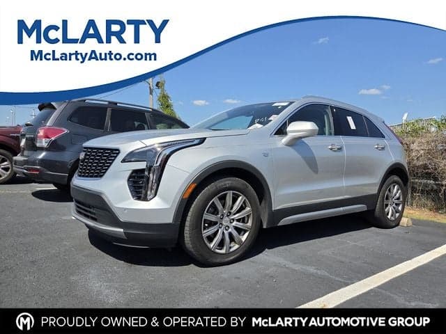 2019 Cadillac XT4 FWD Premium Luxury — photo 1 of 10