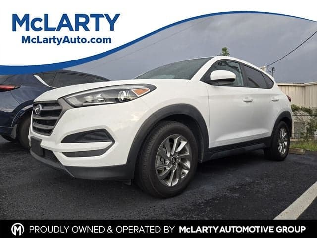 2016 Hyundai Tucson SE — photo 1 of 11