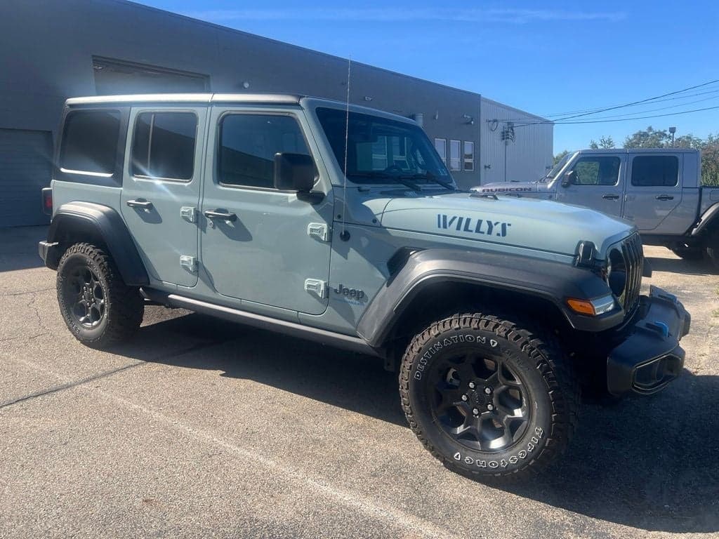 2023 Jeep Wrangler Willys — photo 1 of 5