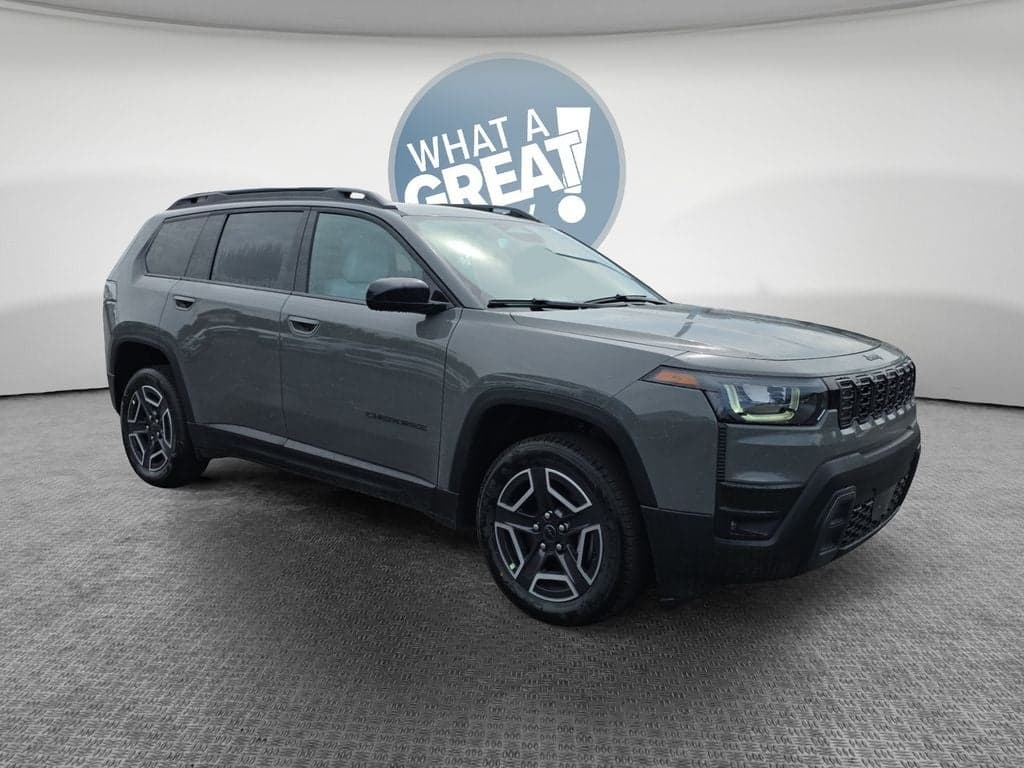 2026 Jeep Cherokee Laredo — photo 1 of 29