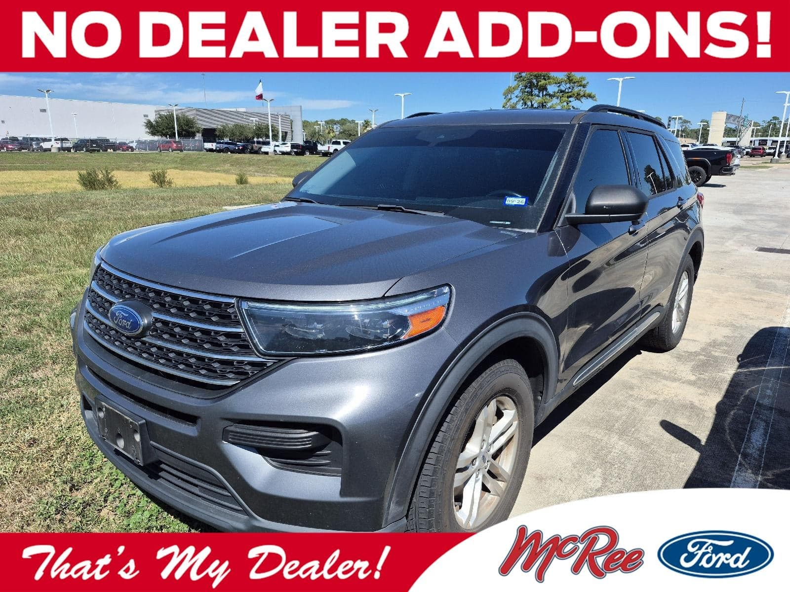 2022 Ford Explorer XLT — photo 1 of 5