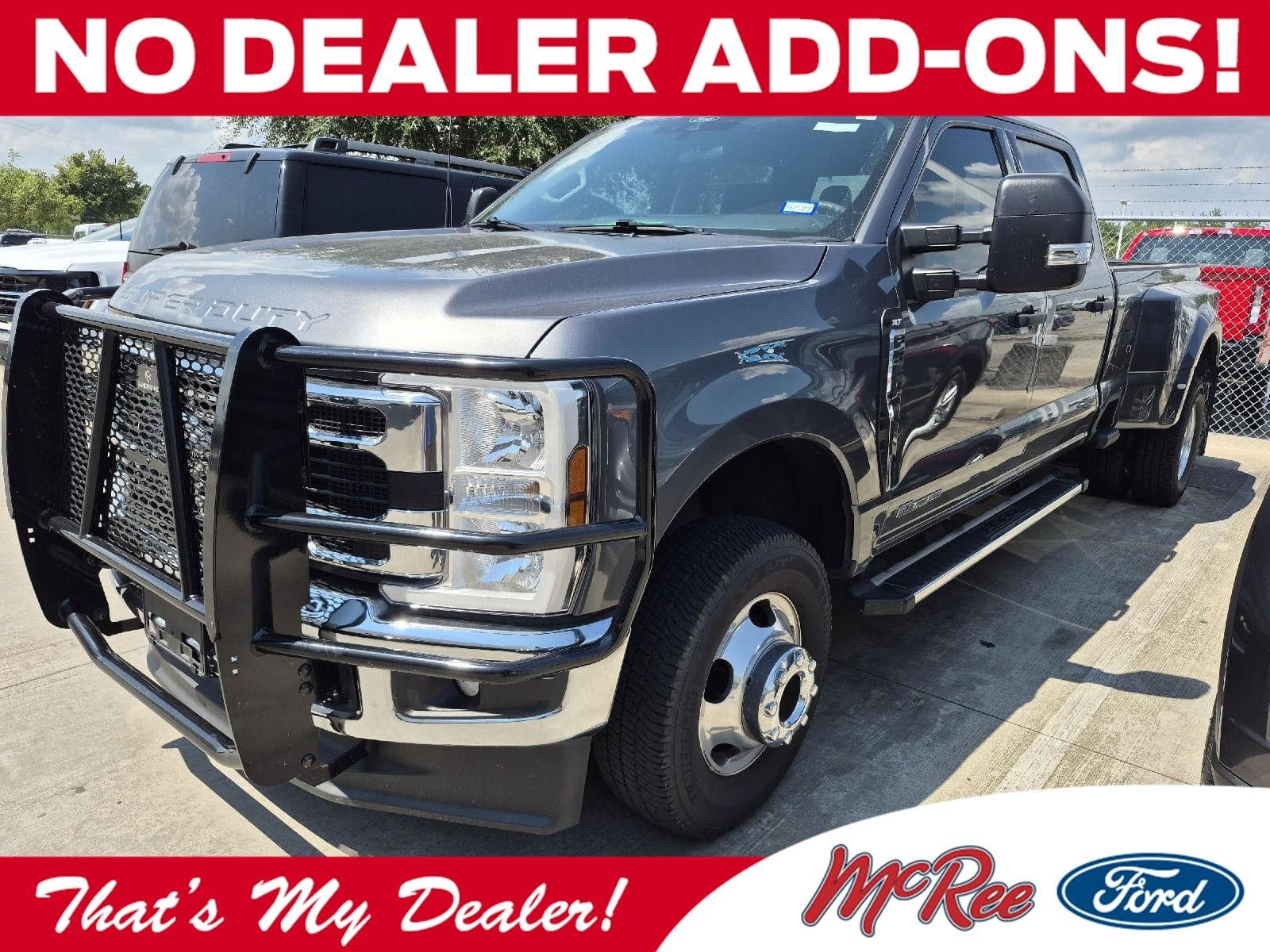 2025 Ford Super Duty F-350 DRW XLT — photo 1 of 4