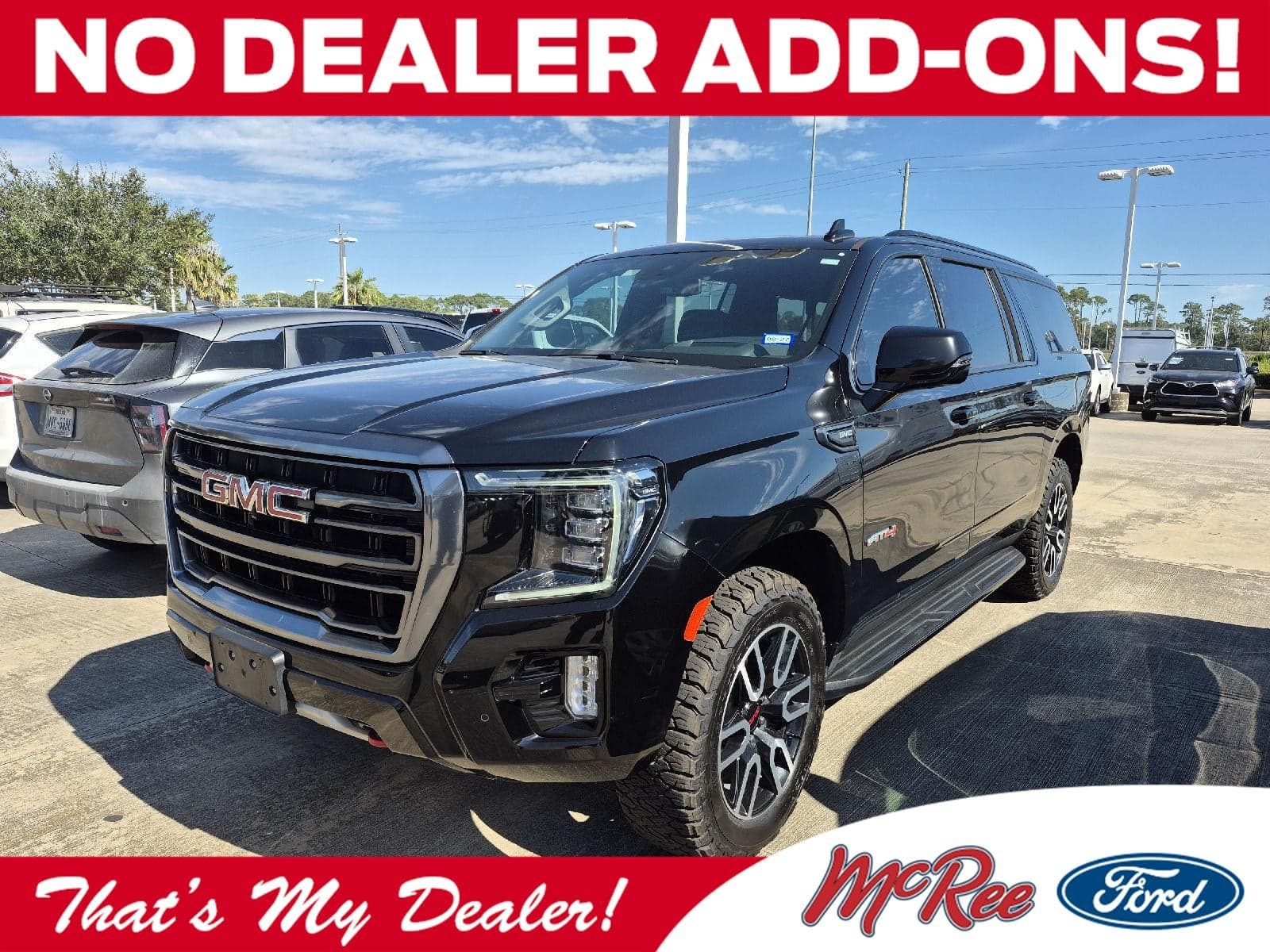 2024 GMC Yukon XL AT4 — photo 1 of 5