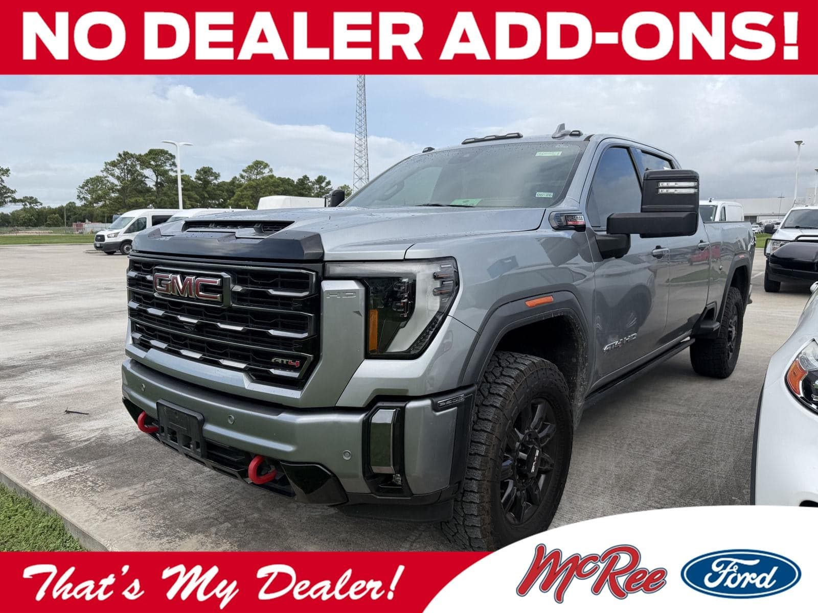 2024 GMC Sierra 2500HD AT4 — photo 1 of 5