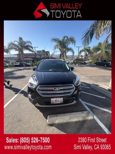 2019 Ford Escape Titanium — photo 1 of 5