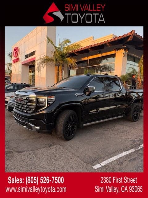 2023 GMC Sierra 1500 Denali — photo 1 of 6