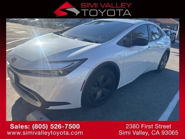 2023 Toyota Prius Prime SE — photo 1 of 7