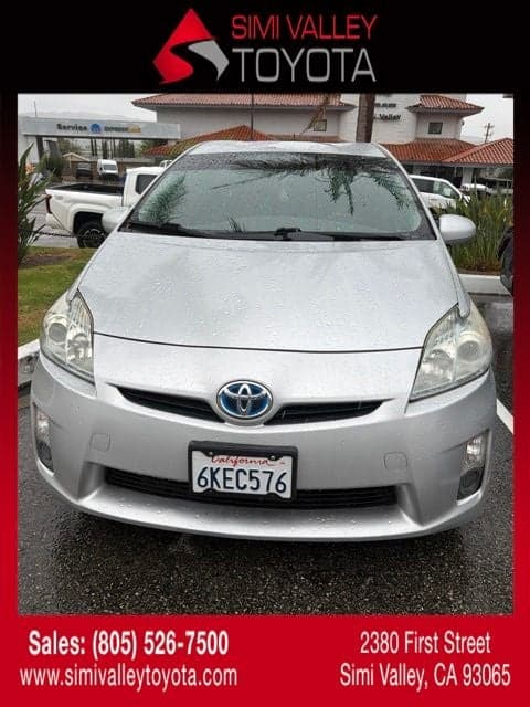 2010 Toyota Prius II — photo 1 of 7