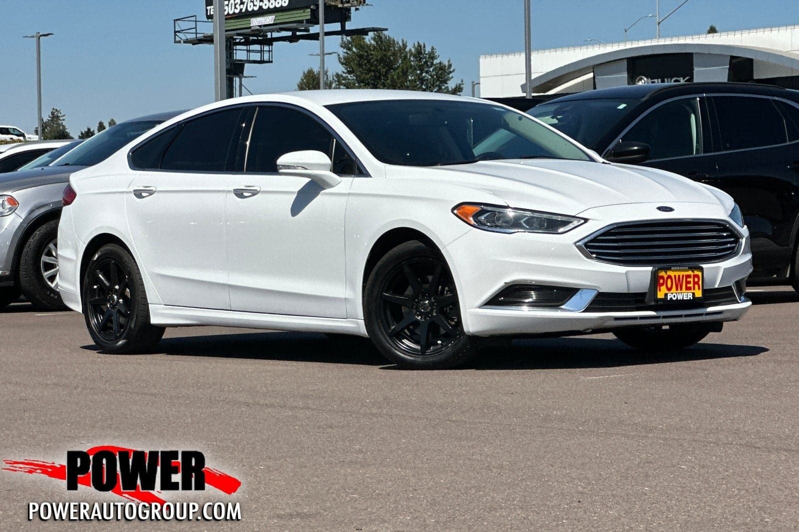 2018 Ford Fusion SE — photo 1 of 5