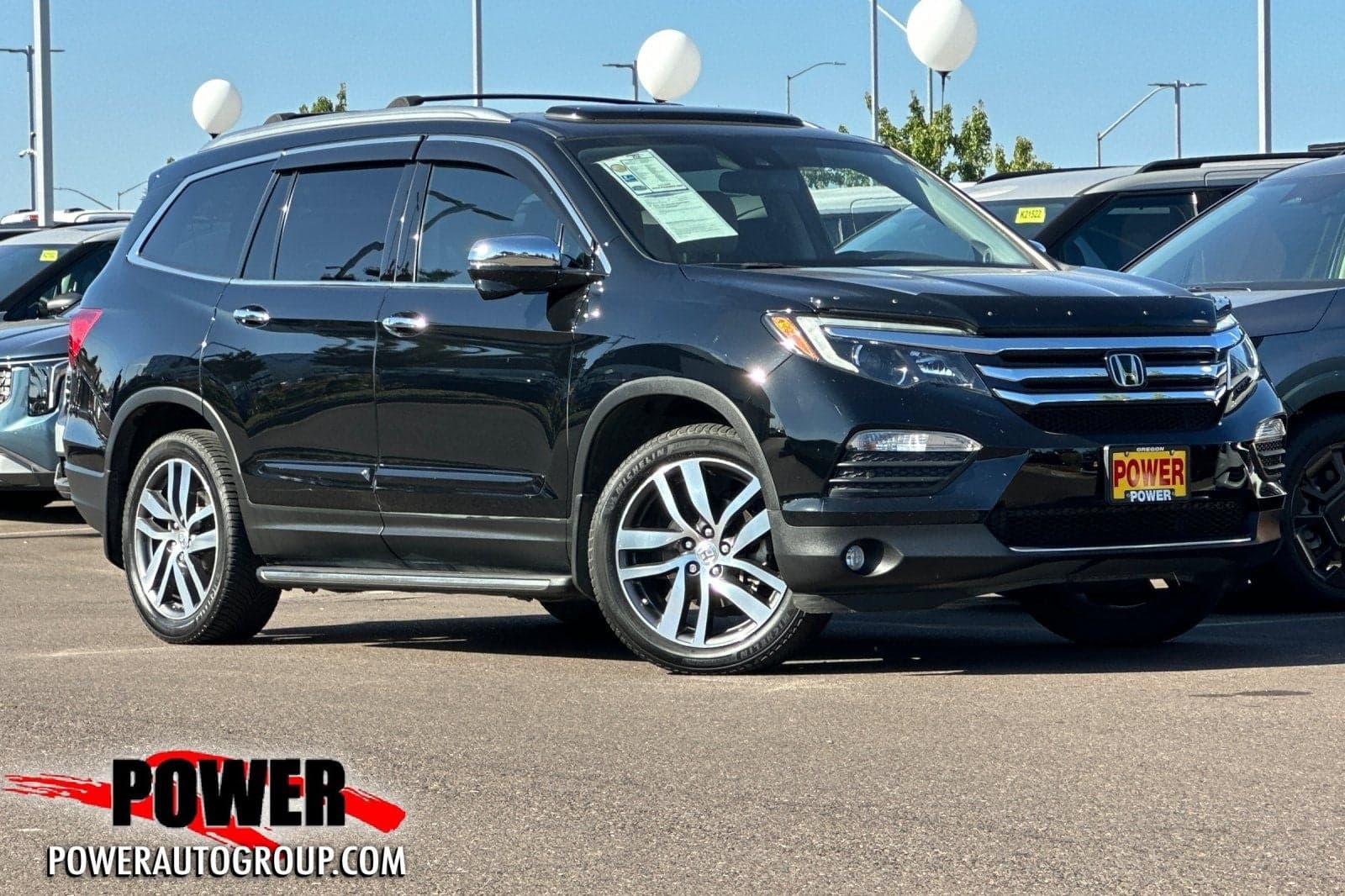 2016 Honda Pilot Touring — photo 1 of 42