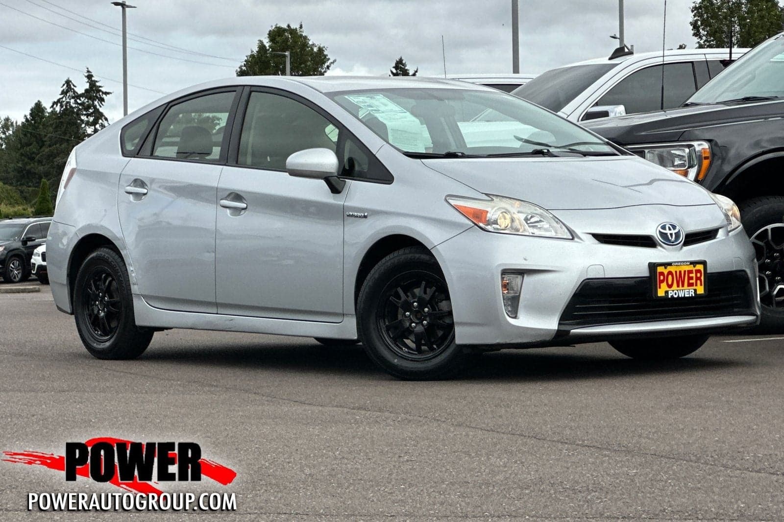 2013 Toyota Prius Two — photo 1 of 44