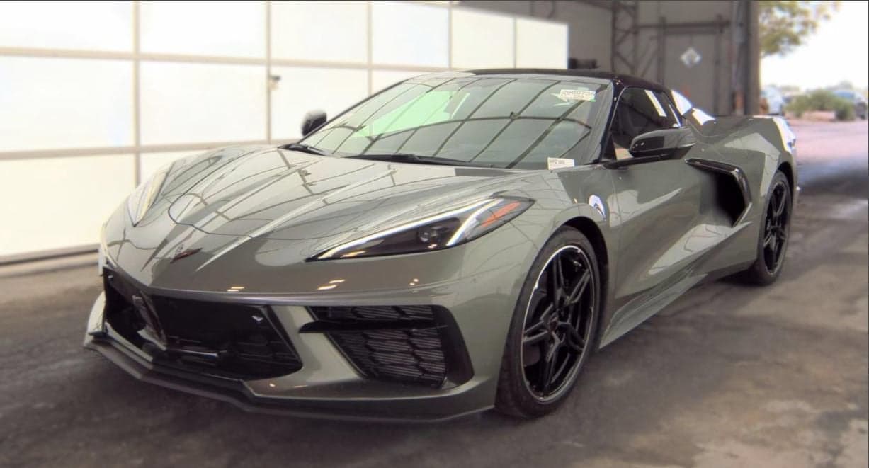 2023 Chevrolet Corvette 2LT — photo 1 of 5